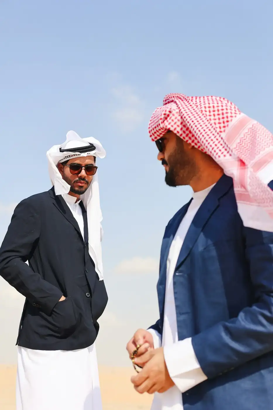 رجلا أعمال خليجيان